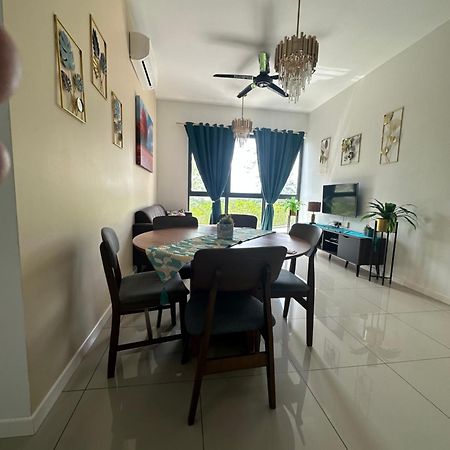 The Clio 2 Residences, Beside Conezion, Beside Ioi City Mall, Opposite Serdang Hospital, Beside Uniteen And Upm, Putrajaya Eksteriør billede