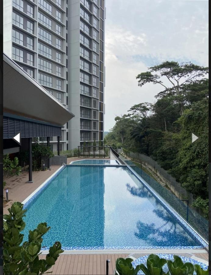 The Clio 2 Residences, Beside Conezion, Beside Ioi City Mall, Opposite Serdang Hospital, Beside Uniteen And Upm, Putrajaya Eksteriør billede