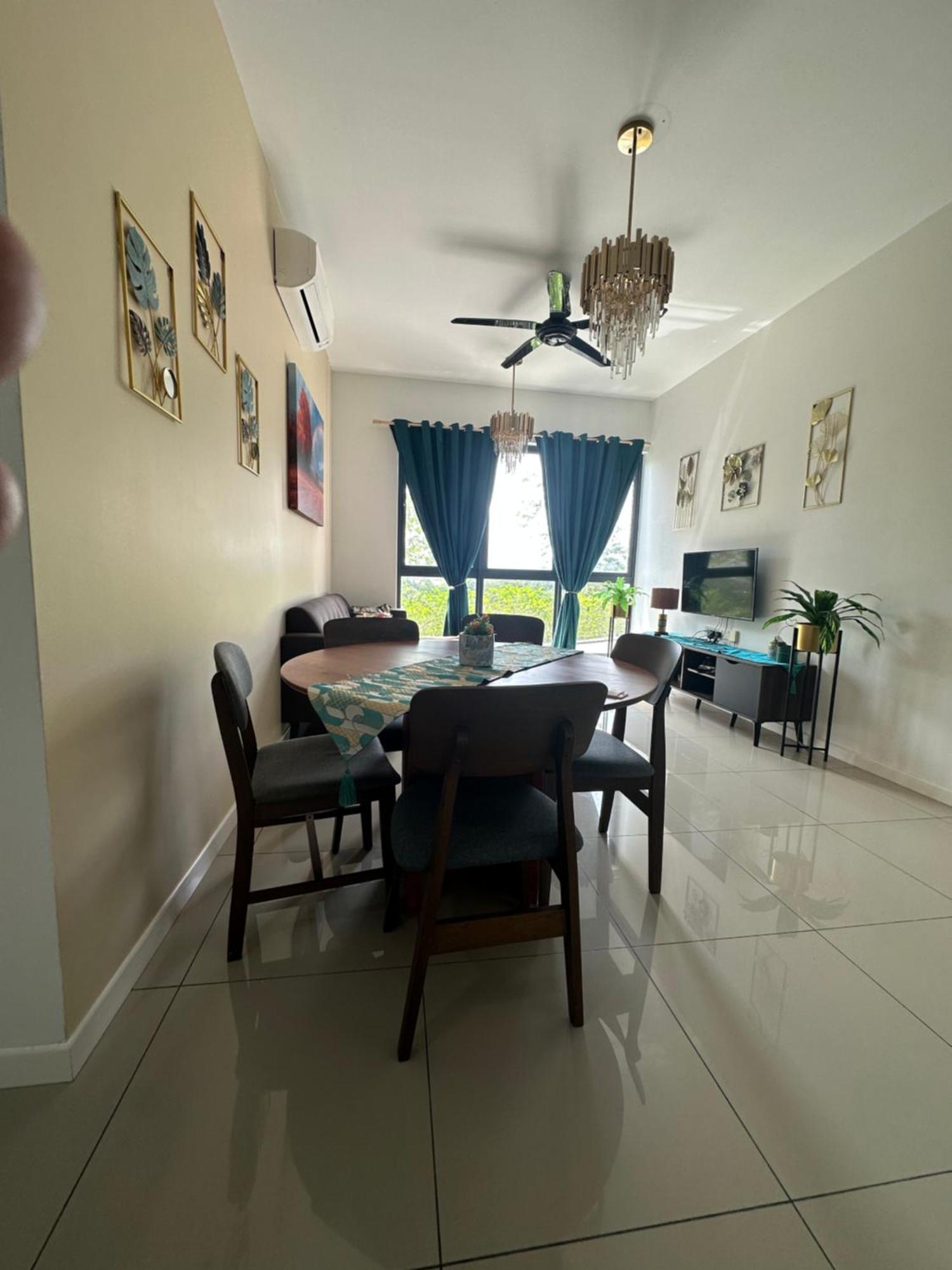The Clio 2 Residences, Beside Conezion, Beside Ioi City Mall, Opposite Serdang Hospital, Beside Uniteen And Upm, Putrajaya Eksteriør billede
