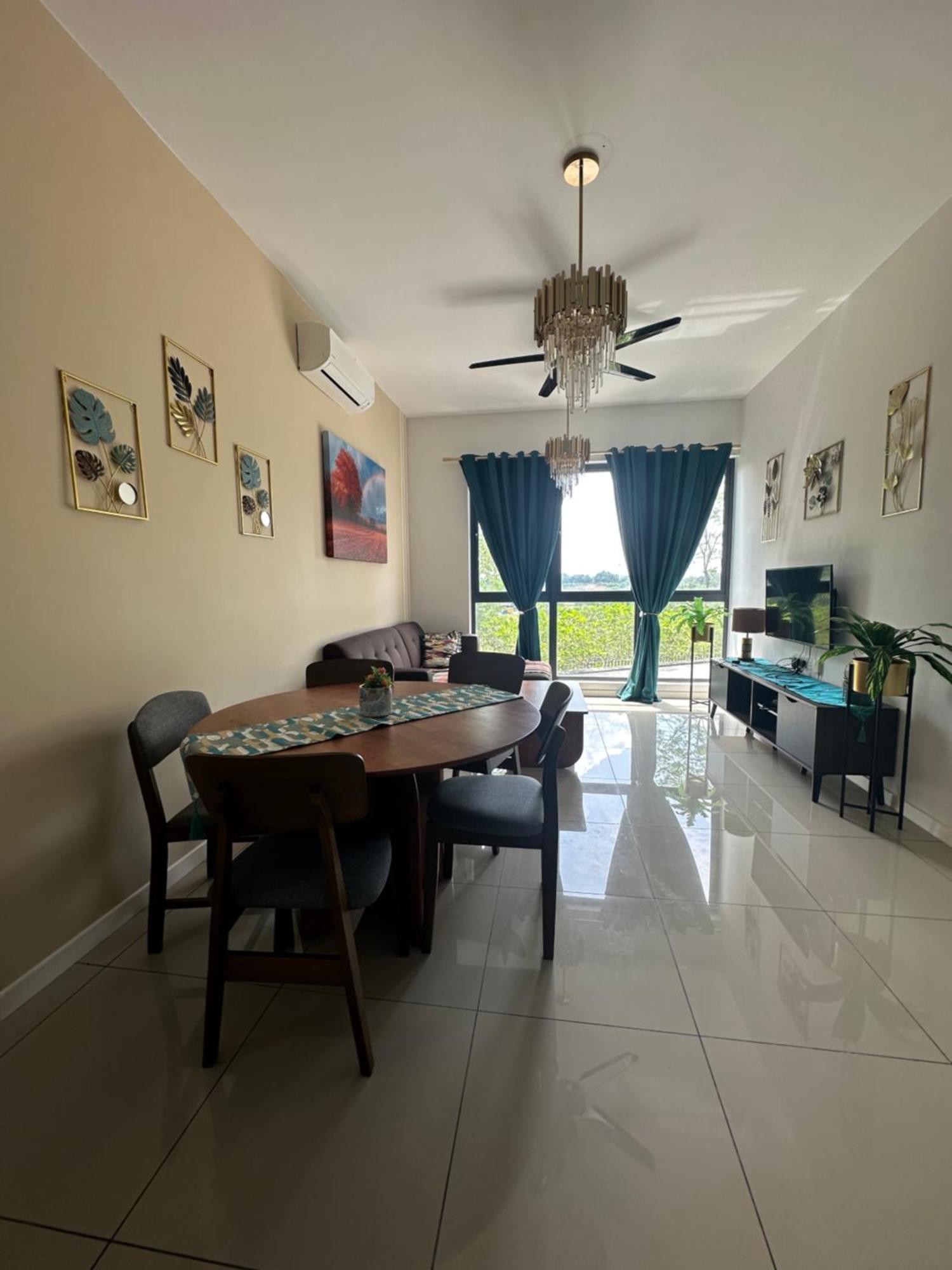 The Clio 2 Residences, Beside Conezion, Beside Ioi City Mall, Opposite Serdang Hospital, Beside Uniteen And Upm, Putrajaya Eksteriør billede