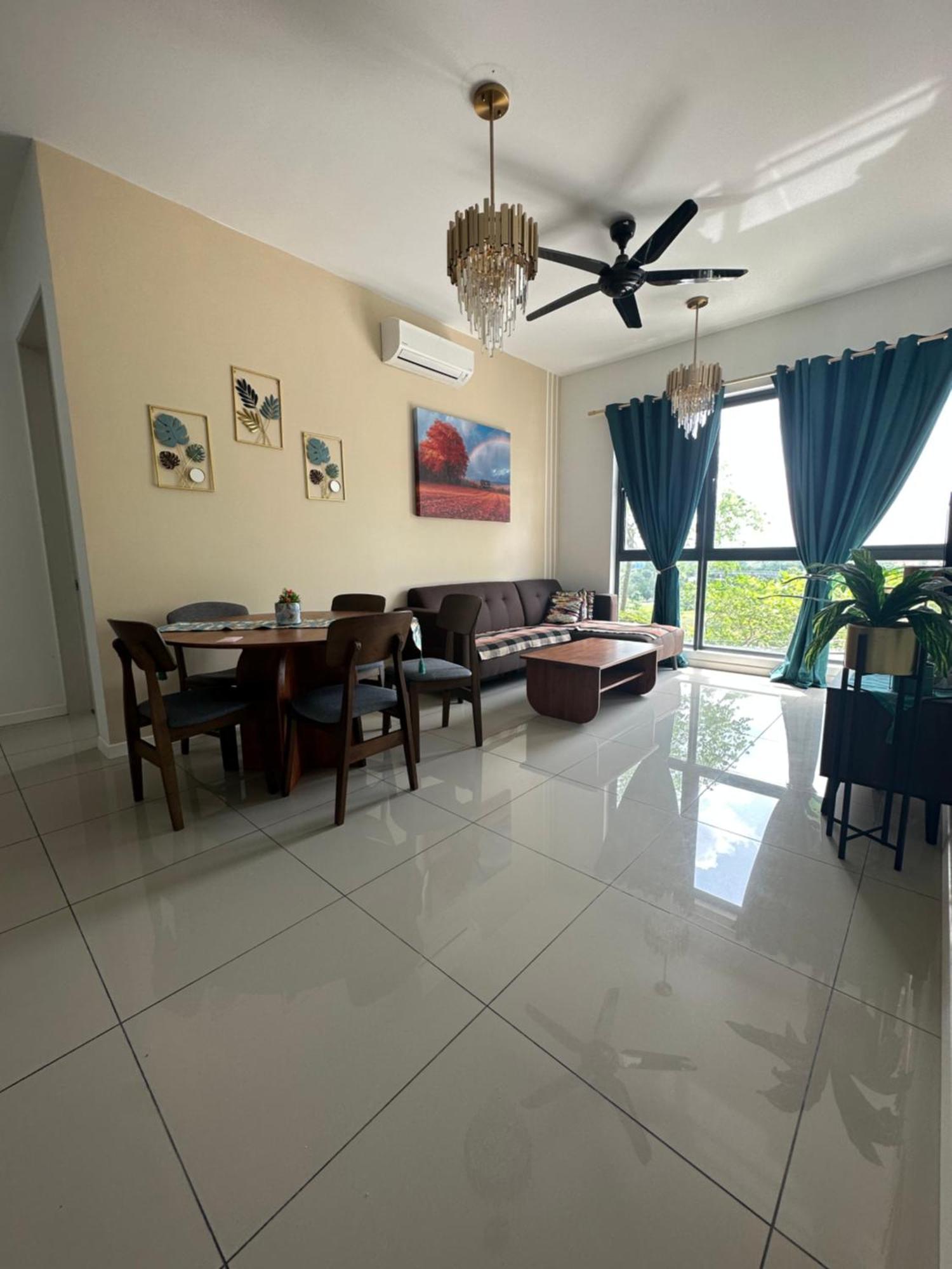 The Clio 2 Residences, Beside Conezion, Beside Ioi City Mall, Opposite Serdang Hospital, Beside Uniteen And Upm, Putrajaya Eksteriør billede